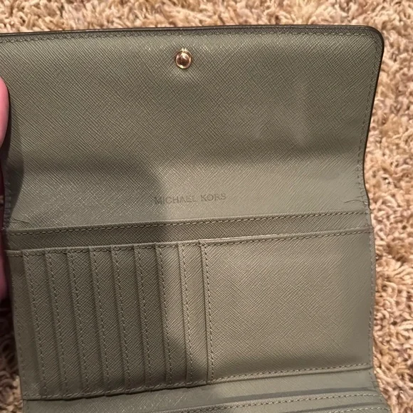 Michael Kors Green Saffiano Wallet - Picture 3 of 9
